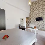 Hotel Bellevall *