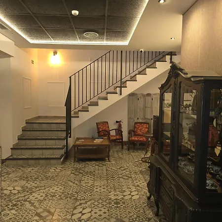 Bellevall Hotel *