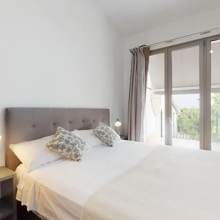 Hotel Bellevall *